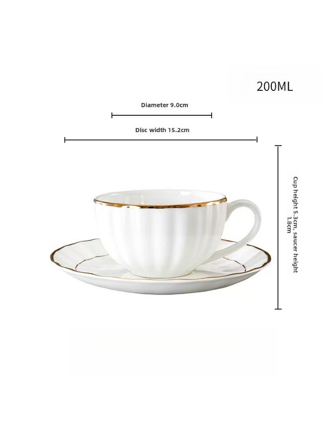 طقم فناجين قهوة وصحن من البورسلين مكون من 6 قطع مطلي باللونين الأبيض والذهبي، طقم شاي، طقم فناجين قهوة وصحن من البورسلين - 6 أكواب و6 صحون - طقم فناجين شاي أبيض أنيق من البورسلين للإسبريسو والكابتشينو واللاتيه - آمن للاستخدام في الميكروويف وغسالة الأطباق (200 مل) - Image 3