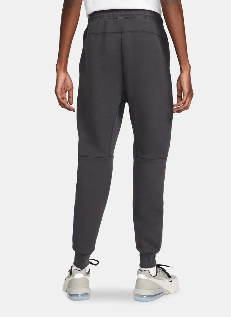 Nike Men's Sportswear Tech Fleece Joggers
