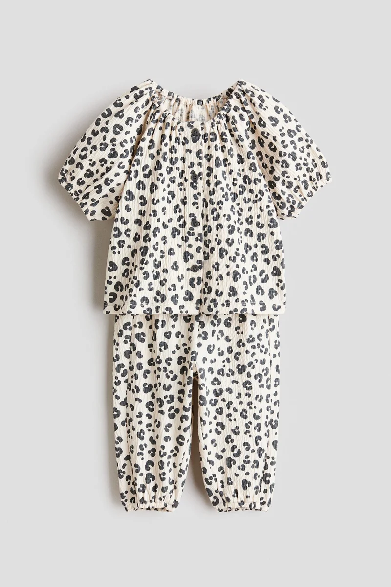 H&M 2-piece crinkled jersey set