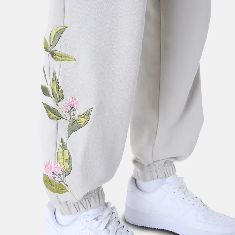 New Era Beige Women's MLB New York Yankees Floral Joggers for Women | Best Price UAE