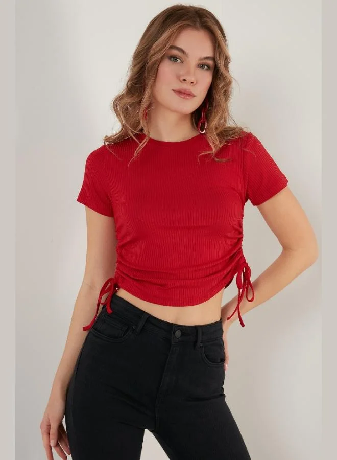 Lela Lela Women's Short-Sleeved Crop Blouse with Side Gathering 5864010