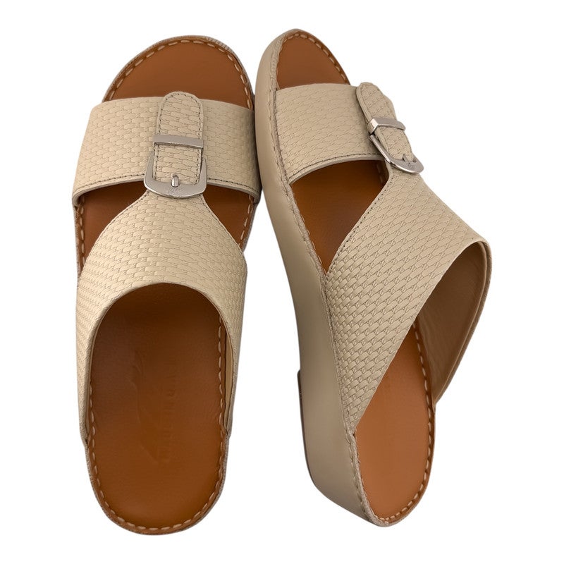 AET A E T Handmade Arabic Sandals For Men | Outdoor Mens Slippers | Everyday Flip Flops Open Toe | Arabic Genuine Leather With Buckle|New Arabic Design | Tan Footbed | Comfortable & LightWeight - Image 2