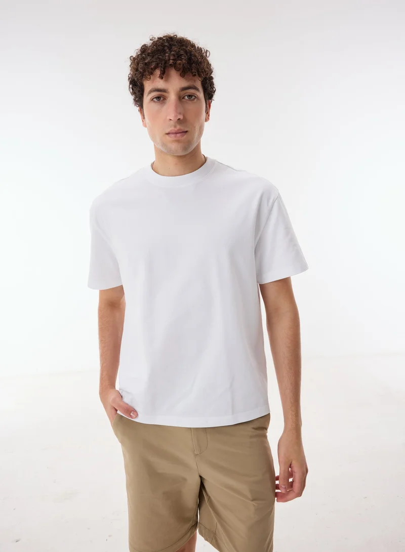 Ashita Fernandes Enrys Men’s White Cotton Blend T-Shirt – Relaxed Fit, Round Neck, Solid Lightweight Casual Wear