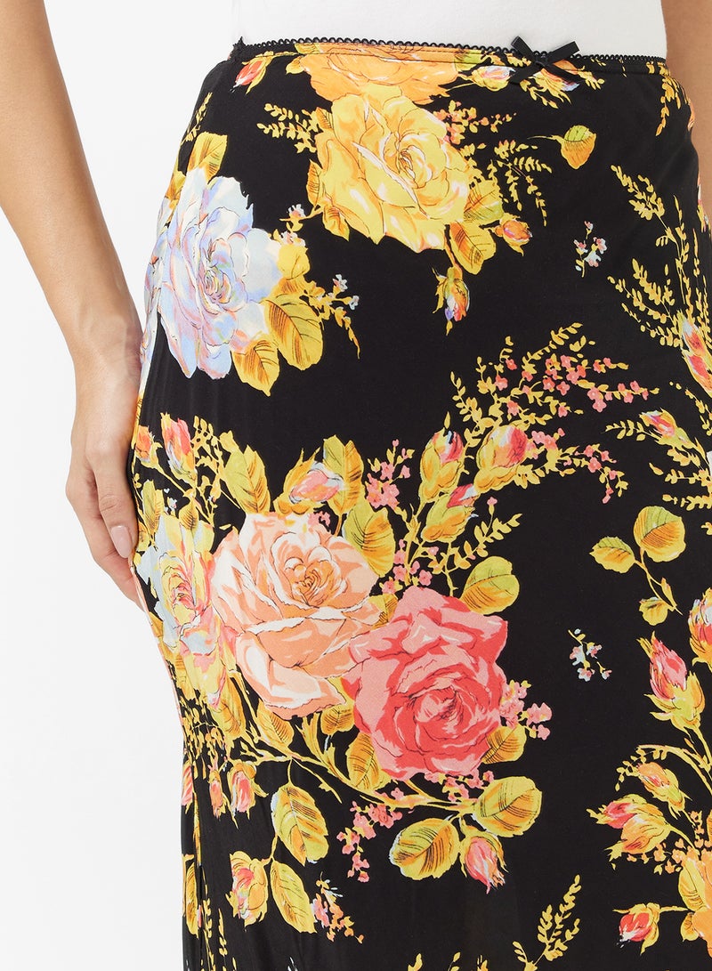 Never fully Dressed Floral Print Maxi Skirt - Image 4