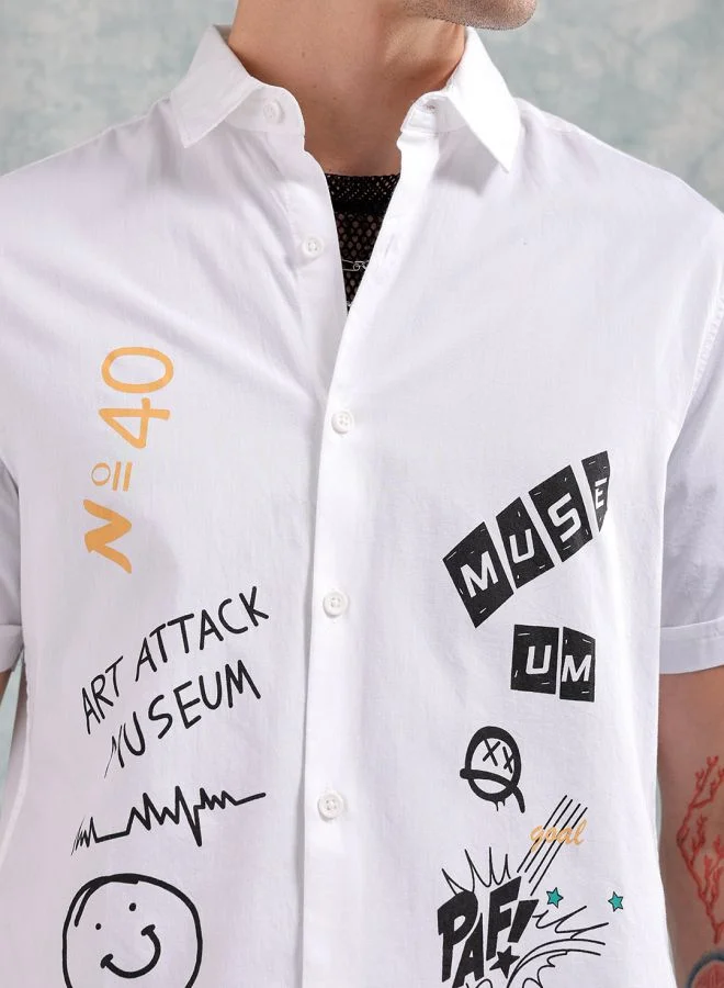 شركة المرآب الهندية Men Slim Fit Graphic Print Half Sleeves Cutaway Collar Casual Shirt