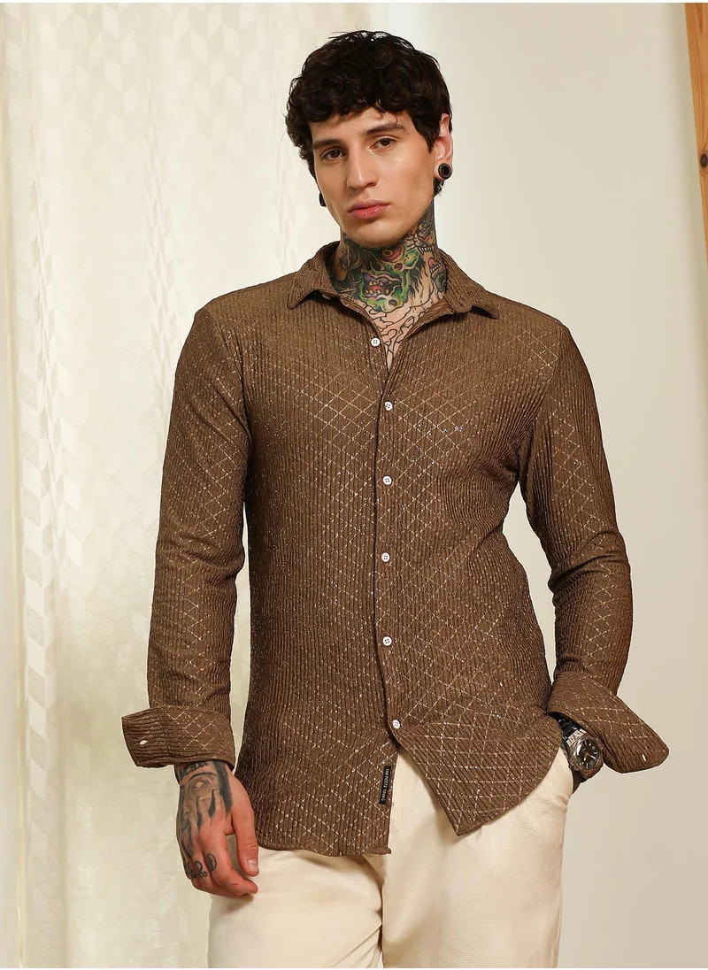 Campus Sutra Men's Brown Diamond Pattern Slim Fit Shirt