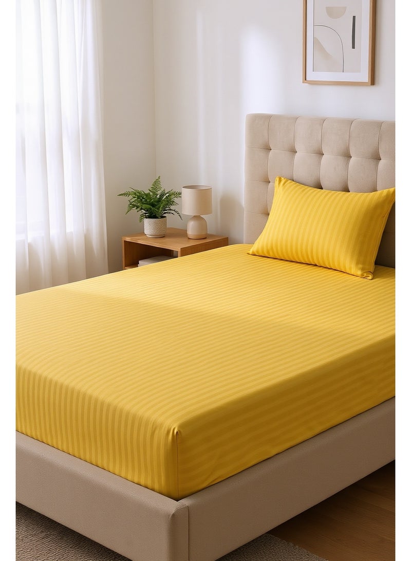 قطني طقم ملاءات جاهزة من الألياف الدقيقة مكون من قطعتين – أصفر خردل مخطط 90×190 سم مع مطاط كامل و1 كيس وسادة - Image 1