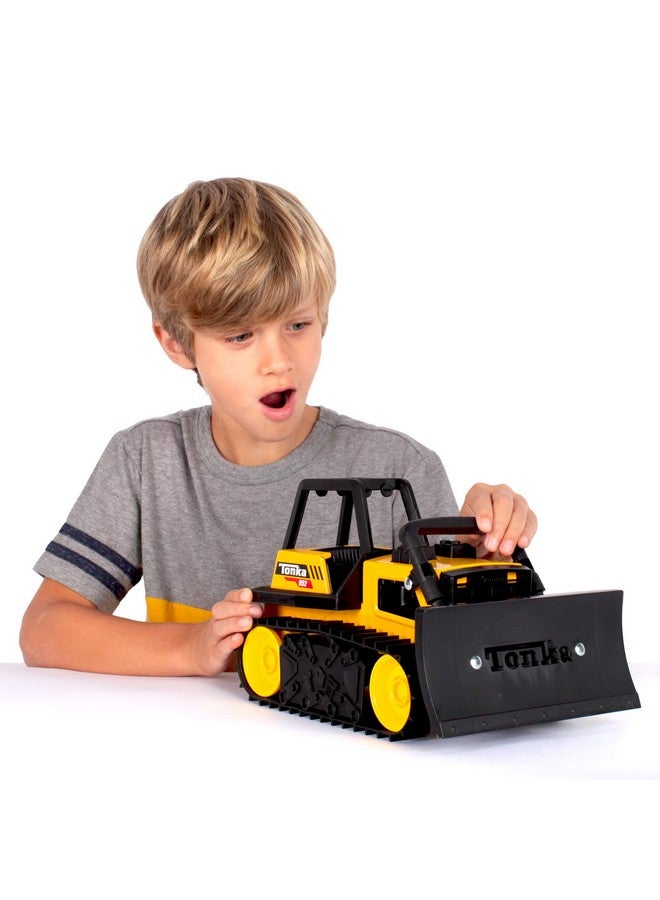 تونكا كلاسيكيات الصلب - جرافة - مصنوعة من الفولاذ والبلاستيك القوي، شاحنة بناء لعبة تعمل بالاحتكاك باللون الأصفر، للأعمار من 3 سنوات فما فوق للأولاد والبنات، والأطفال الصغار، وهدايا عيد الميلاد - Image 2