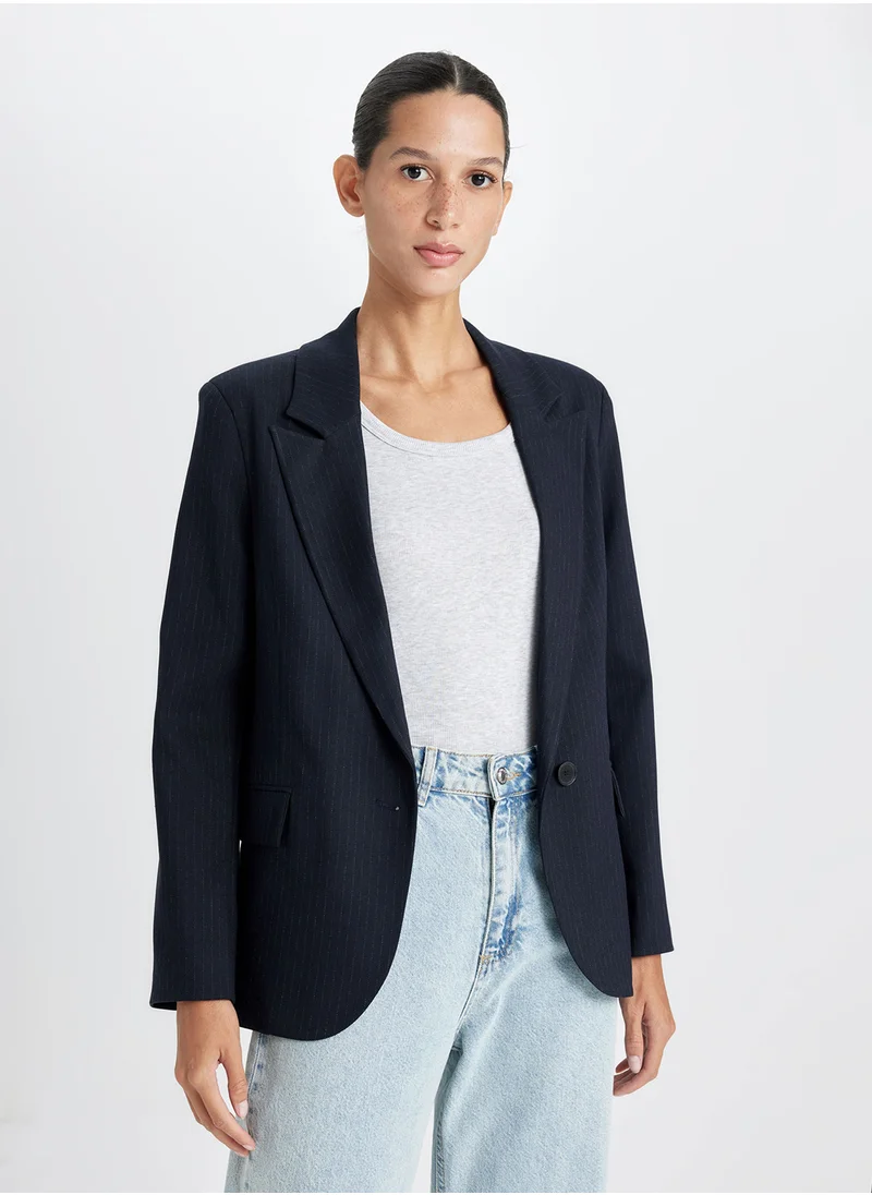 DeFacto Oversized Fit Wide Blazer Collar Button-Up Basic Blazer Jacket