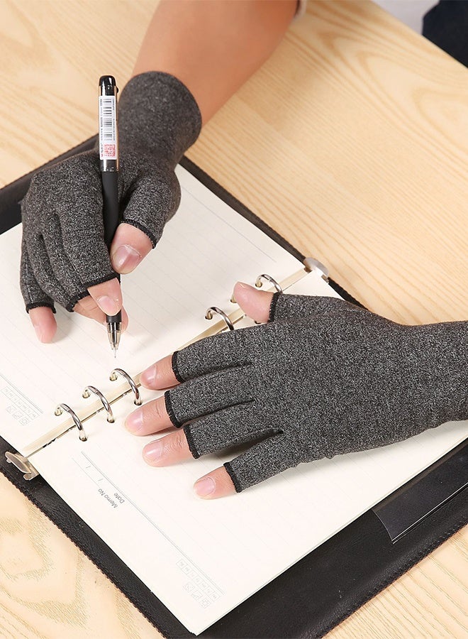 Half-finger pressure gloves with knuckle protection - Image 5