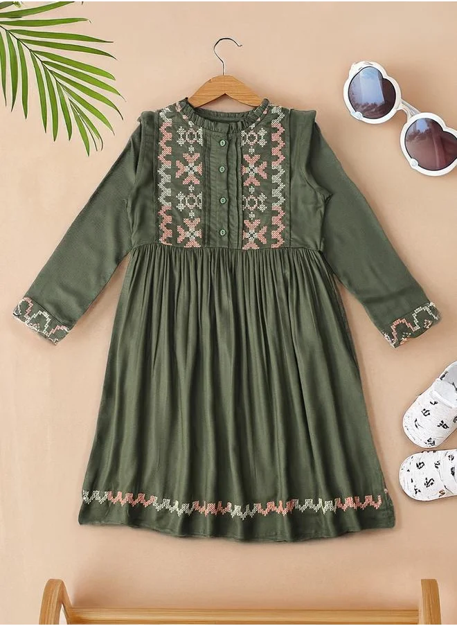 BELLA MODA Bella Moda Embroidered 3/4 Sleeves Cotton Dress with Button Front