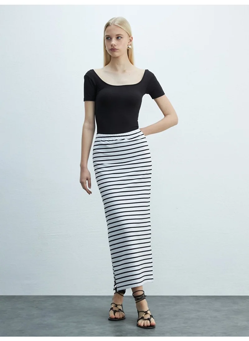 ال تي بي White Skirt