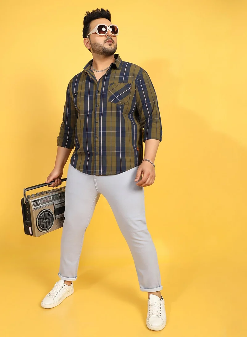 انستافاب بلس قميص رجالي كاروهات زيتوني من إنستافاب بلس