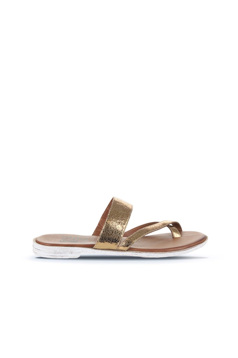 Bueno Slim Fit Flip Flop - Image 1