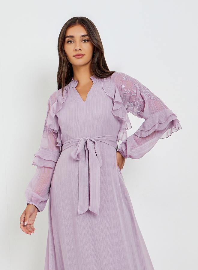 ستايلي فستان طويل بتفاصيل كشكش وتفاصيل مُطرّزة - Image 3