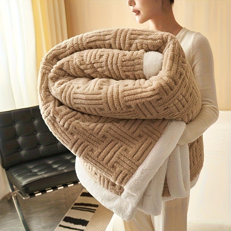 A Soft And Comfortable Blanket That Is Machine Washable And Can Also Be Hand Washed, Versatile And Easy to Carry, Suitable for Use in The Car Or Bedroom - Image 1