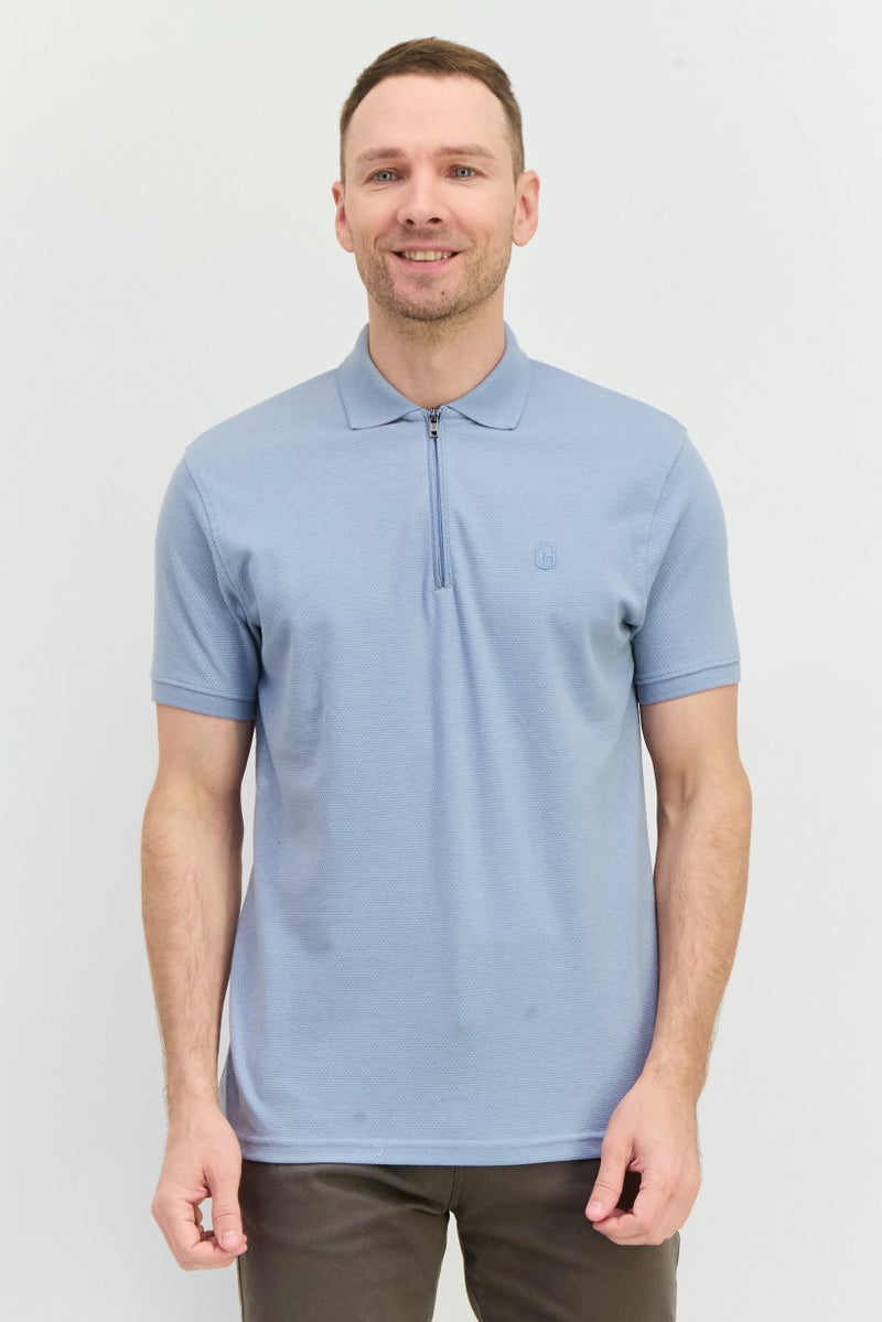 CROSSHATCH بولو بأكمام قصيرة مطرزة للرجال بتصميم عادي، أزرق غامق - Image 1