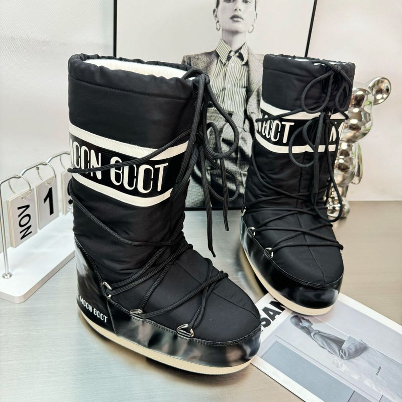 2024 أحذية القمر الساطعة لزيادة الطول في الخريف والشتاء، أحذية دافئة غير قابلة للانزلاق، أحذية ثلجية لطيفة، أحذية قبيحة لطيفة، سوداء عصرية - Image 1