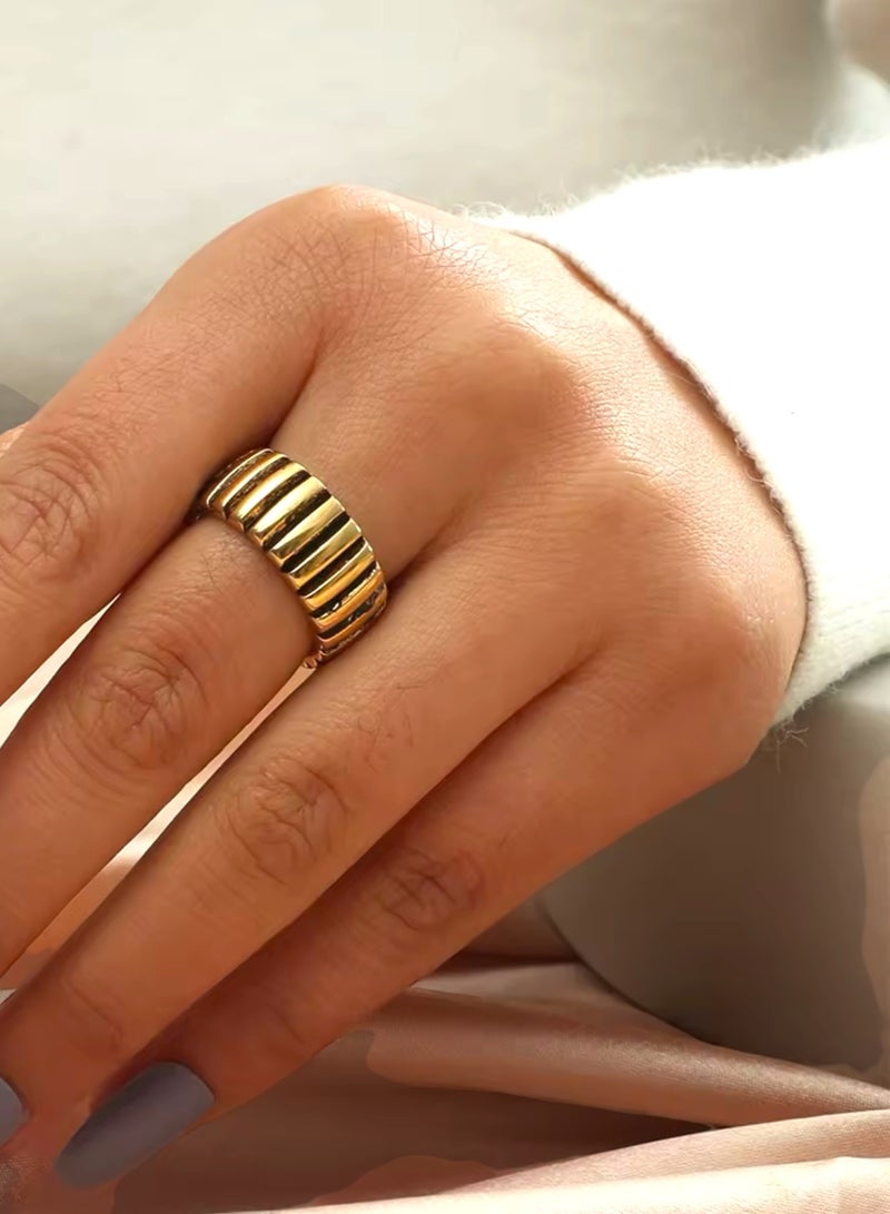 إيكوال خاتم نسائي فاخر مطلي باللون الذهبي بمقاس موحد - Image 1