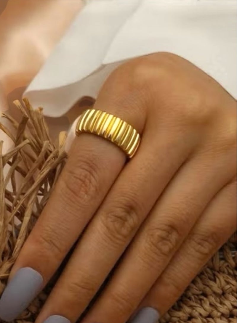 إيكوال خاتم نسائي فاخر مطلي باللون الذهبي بمقاس موحد - Image 3
