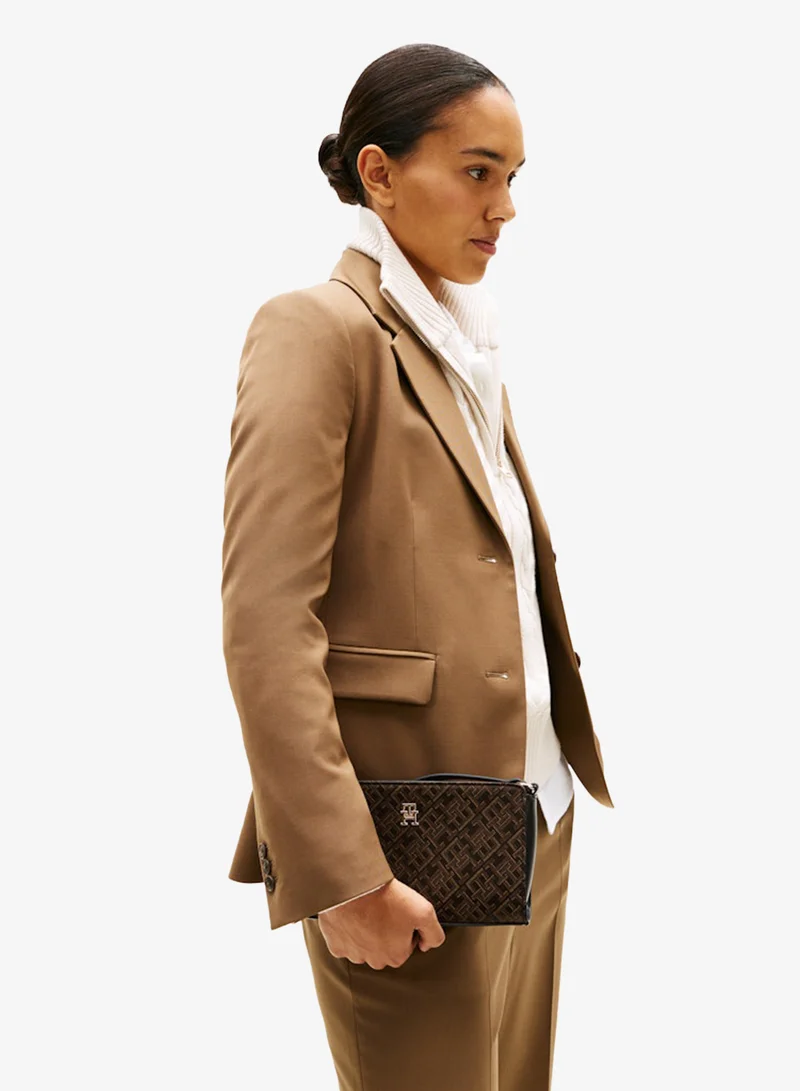 تومي هيلفيغر لاتام جاكار كروستوفر