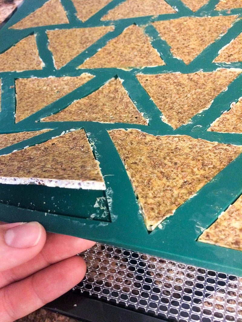 Bright Kitchen Cracker Chip Silicone Dehydrator Sheet with EDGES - NON-Toxic for Nesco Round Dehydrators Lip Mold Hold Batter Liquids Fruit Roll Up Fruit Leather Circle ReUsable Flexible Non Stick Tortilla Raw - Image 5