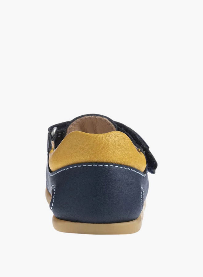 Pablosky Boys' Stitch Detail Sandals with Hook and Loop Closure  - Image 4