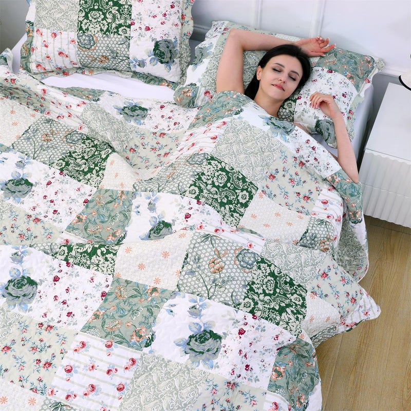 Cmfshape Romantic Patchwork Quilt Set Queen Size,Reversible Bedspread Coverlet 3-Piece,Floral Bed Cover Set with Pillow Shams,Lightweight Microfiber Bedding Set for All Season (Green,90x90) - Image 2