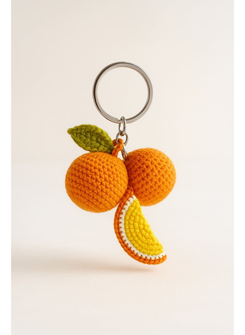 مفتاح سلسلة فواكه برتقالية محبوكة يدويًا – هدية لطيفة لتزيين الحقائب