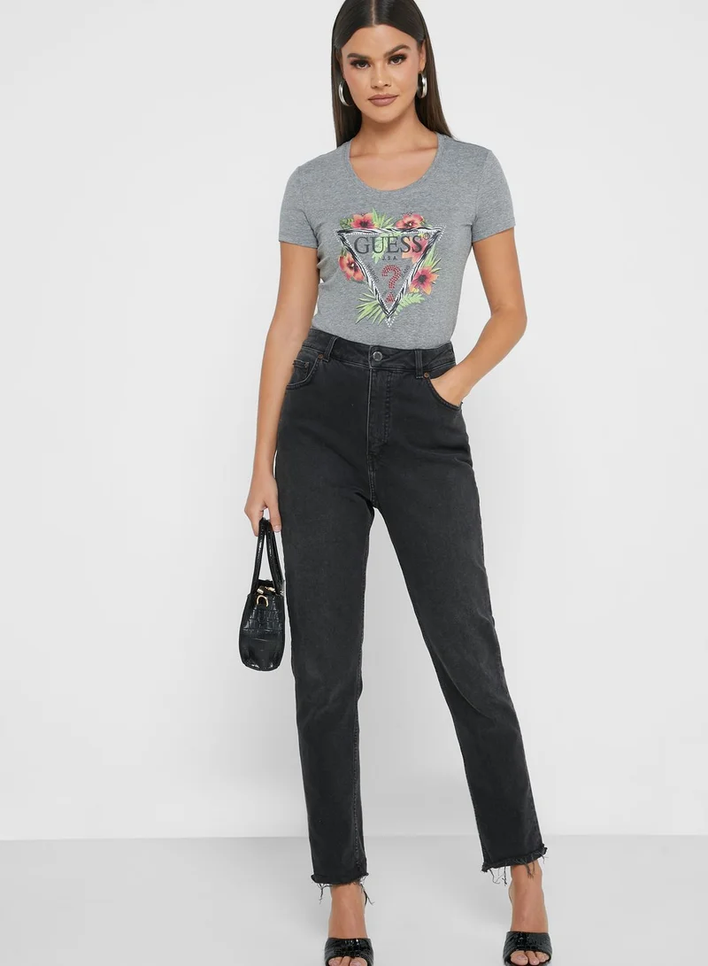GUESS Logo T-Shirt