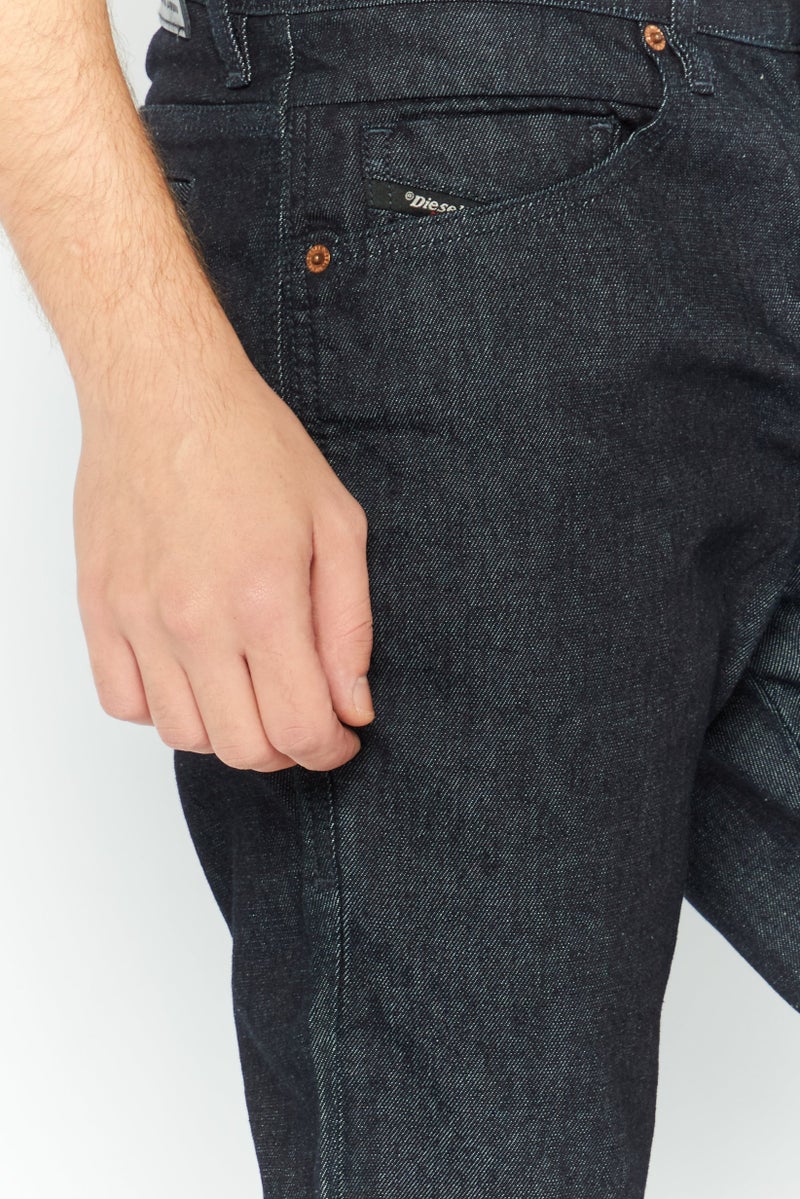 DIESEL جينز رجالي ضيق مزين قابل للتمدد، أزرق داكن - Image 2