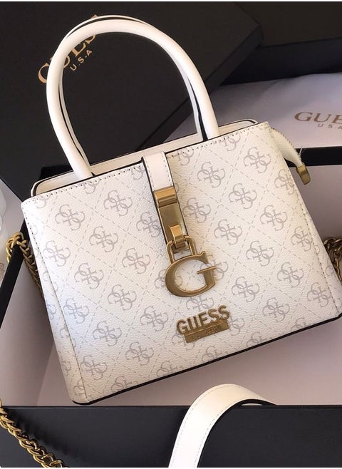 First class Guess bags