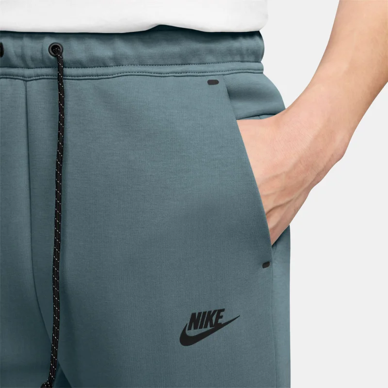 Nike Green Men's Tech Fleece Joggers for Men | Best Price UAE