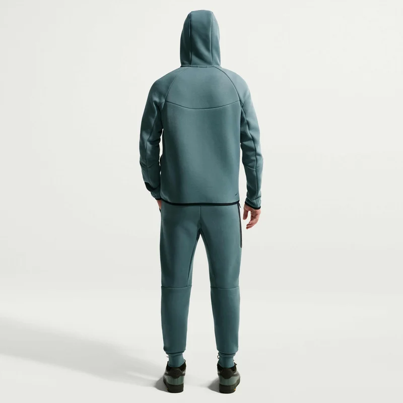 Nike Green Men's Tech Fleece Joggers for Men | Best Price UAE