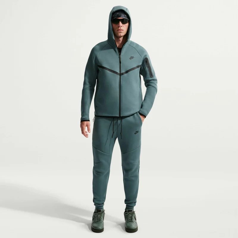 نايكي Men's Tech Fleece Joggers
