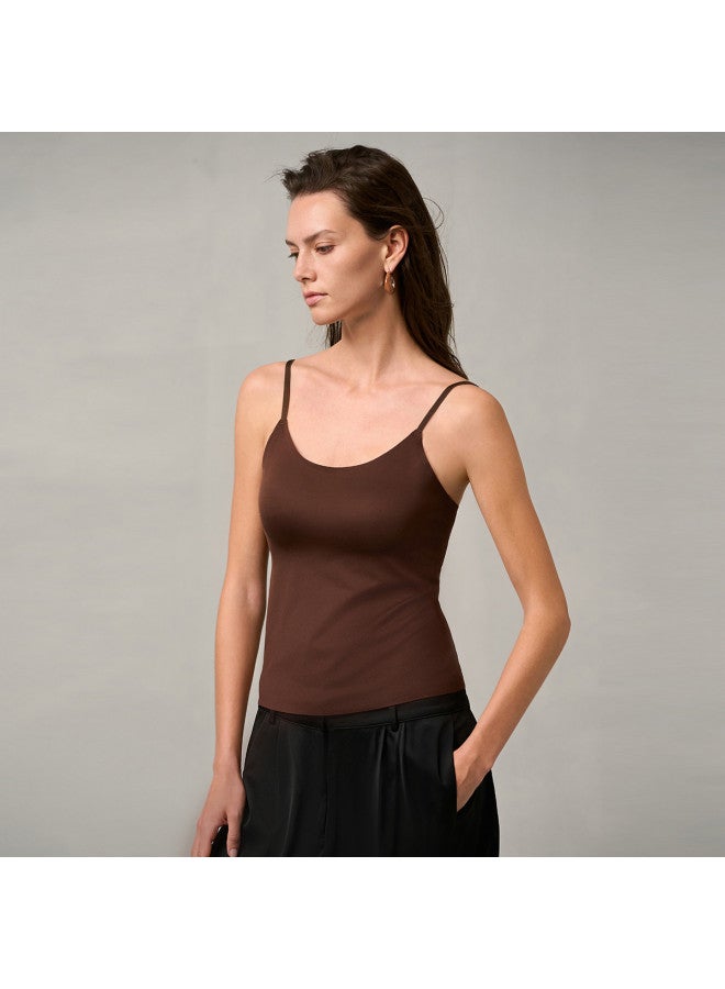 AIMER Breathable, Versatile, And Comfortable Sleeveless Camisole With Built-In Cups For Women - Image 4