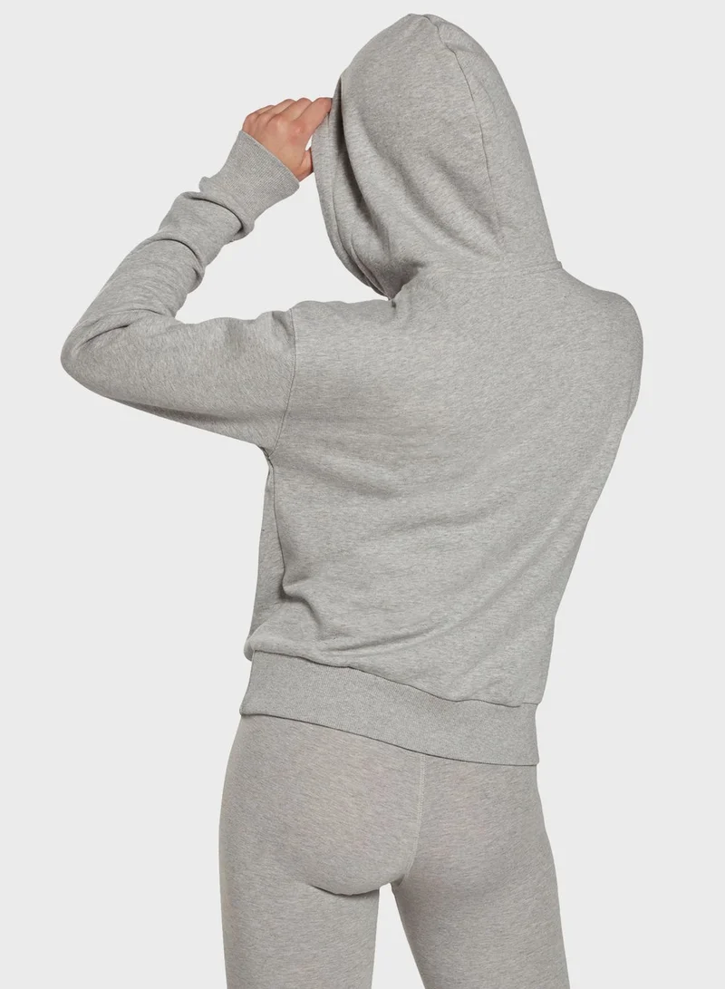 Reebok Essential Sweatshirt