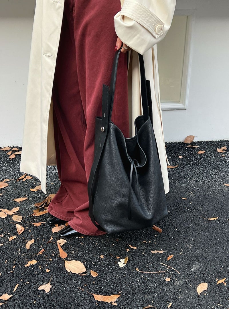 Top Layer Leather Women'S Bag Large Capacity Bucket Bag Manufacturers Lazy Wind Tote Bag Portable Shoulder Bag Messenger Bag - Image 4