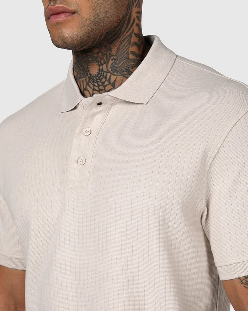 بيواكوف Men's Off White Textured Polo T-shirt