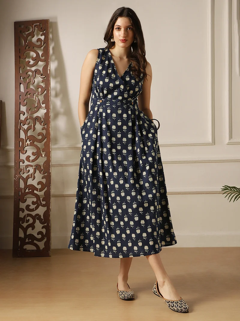 globus Globus Women Navy Blue Floral Print Wrap V-Neck Smocked Detail Fit & Flared Midi Dress