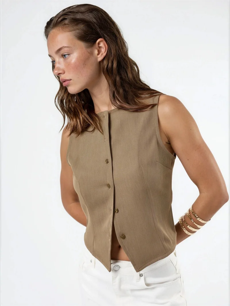 HICCUP Buttoned Textured Top