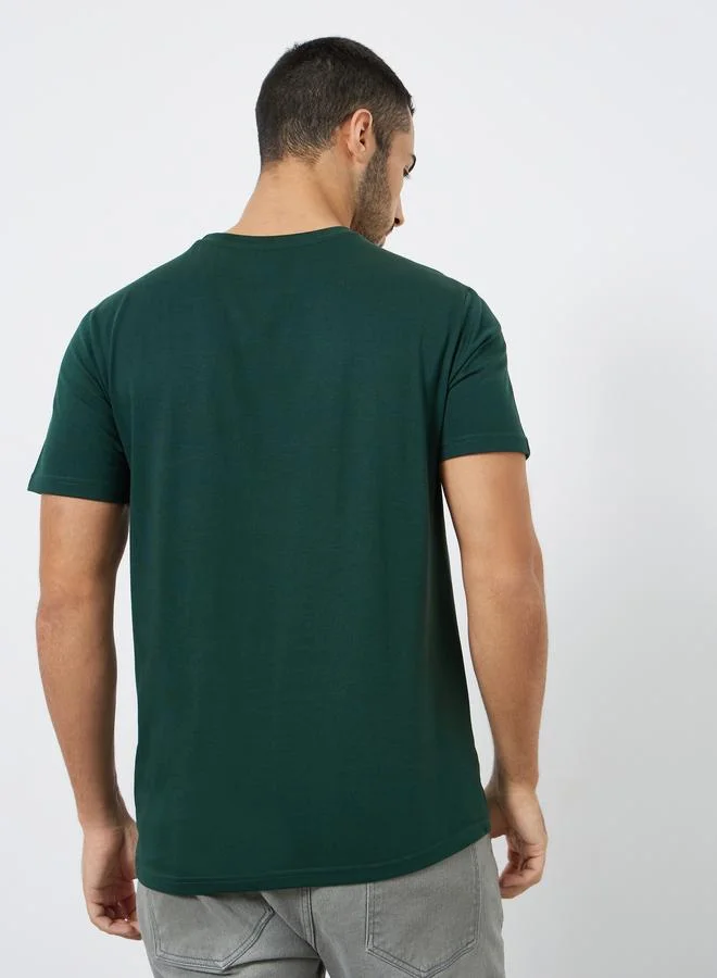 Styli  Men Green Minimalist Print Crew Neck T-Shirt for Men | Best Price UAE