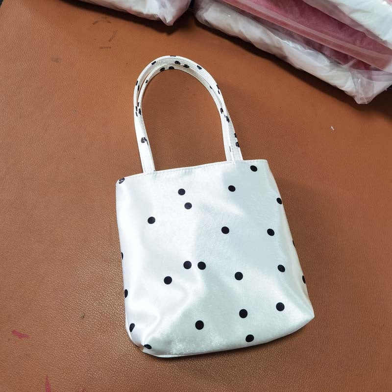 Bag Women'S Korean Style Large Capacity Commuter Retro Underarm Bag Striped Square Bag Casual Shoulder Tote Bag - Image 1