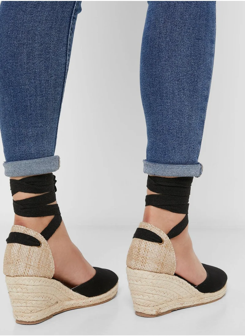 ELLA Closed Toe Lace Up Wedge Sandal