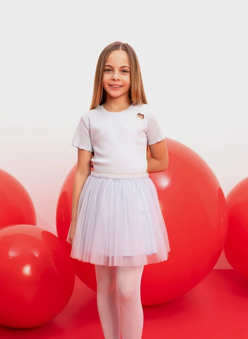 ديفاكتو تي شيرت بأكمام قصيرة مطرز بقصة ضيقة