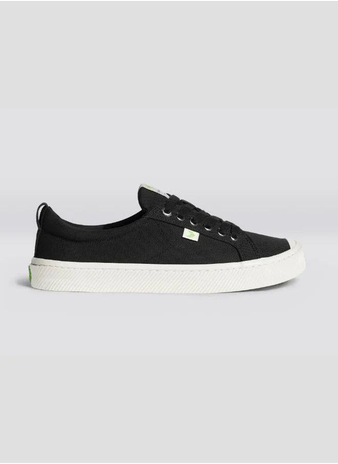 Cariuma OCA Low Black Canvas