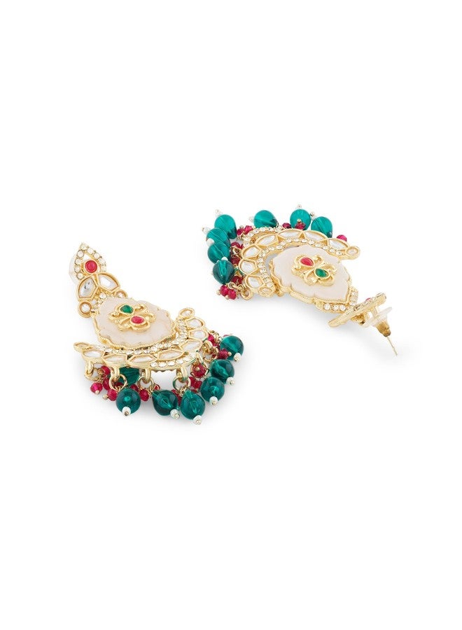Zaveri Pearls أقراط متدلية تقليدية مزينة بخرز وأحجار خضراء ووردية من زافيري بيرلز للنساء - ZPFK21958 - Image 4