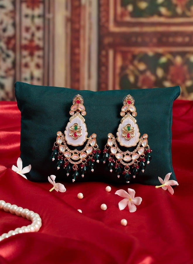 Zaveri Pearls أقراط متدلية تقليدية مزينة بخرز وأحجار خضراء ووردية من زافيري بيرلز للنساء - ZPFK21958 - Image 2
