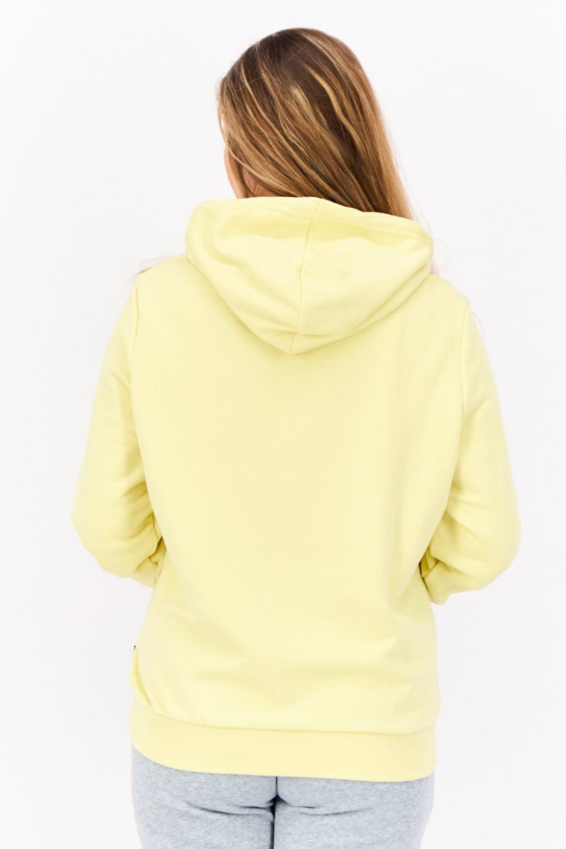 PUMA هودي خارجي للنساء بأكمام طويلة وقصة عادية، أصفر - Image 2