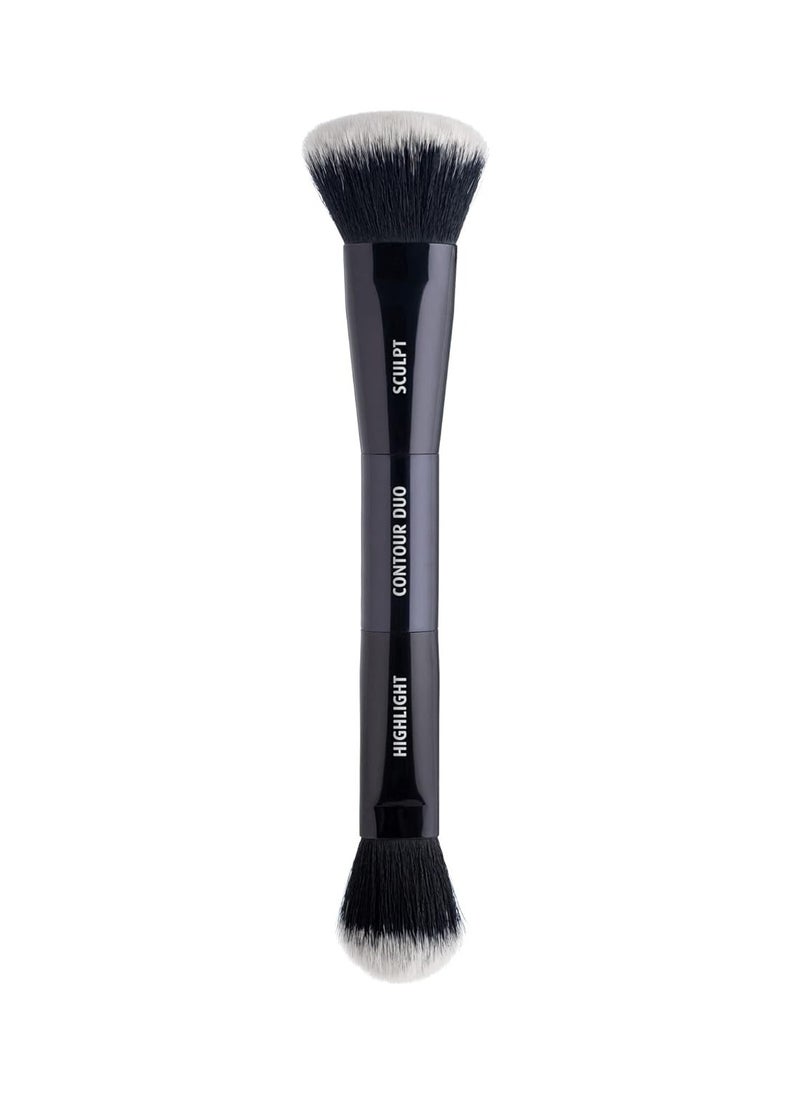 Lune+Aster Lune+Aster Contour Duo Brush - Multi-tasking, dual-ended vegan Contour Duo Brush. - vegan, paraben free  - Image 1